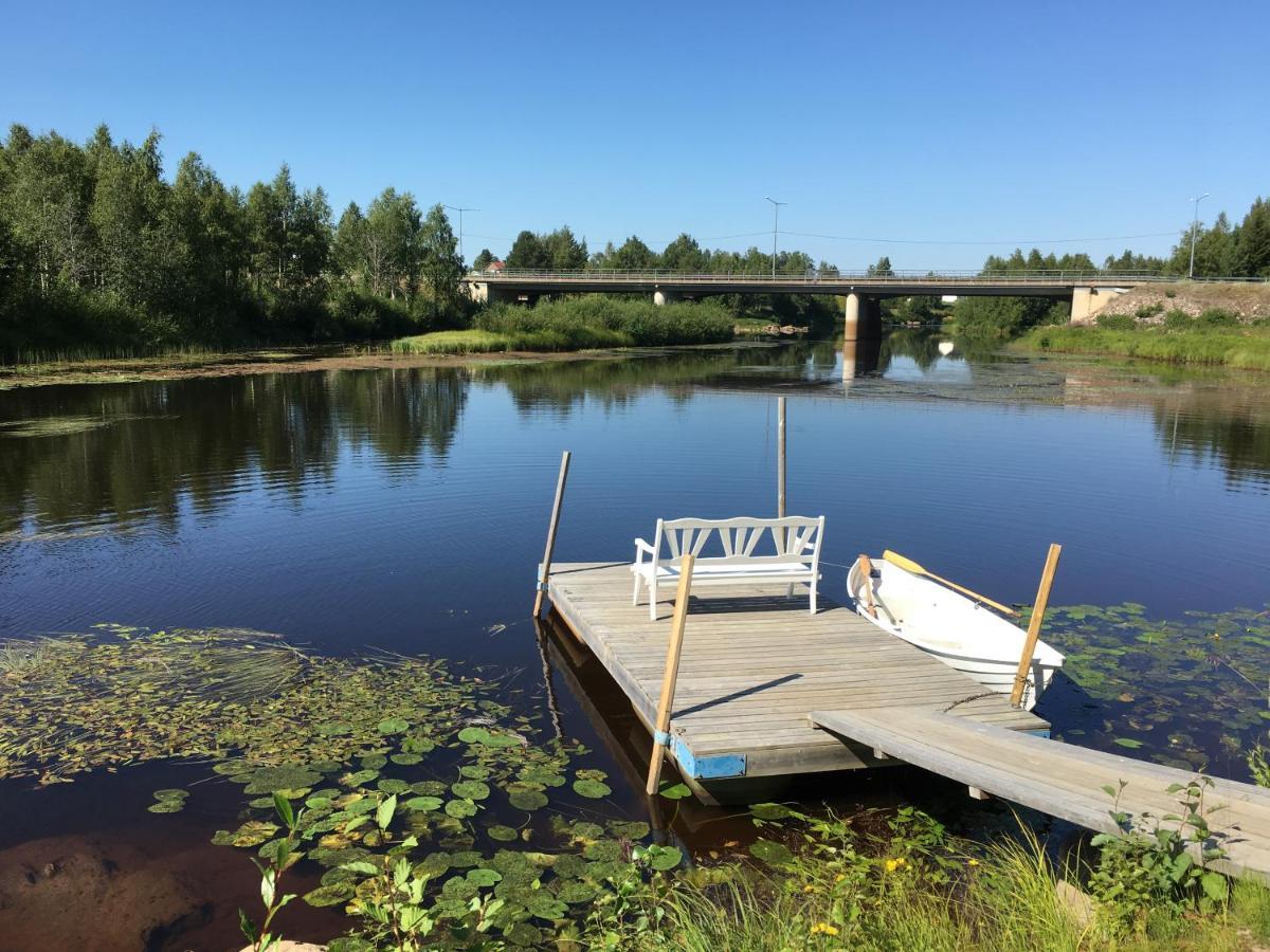 Sangis Motell Och Camping Exterior foto