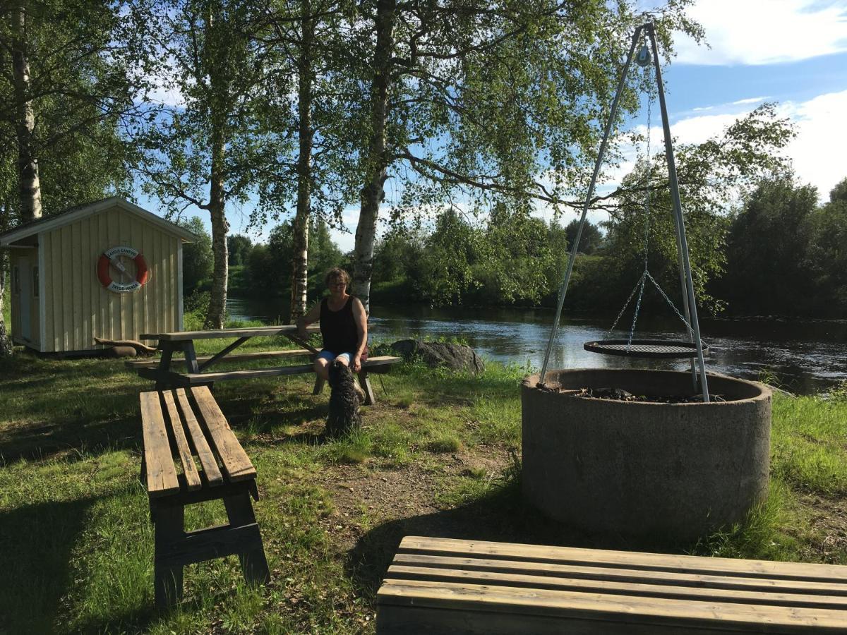 Sangis Motell Och Camping Exterior foto