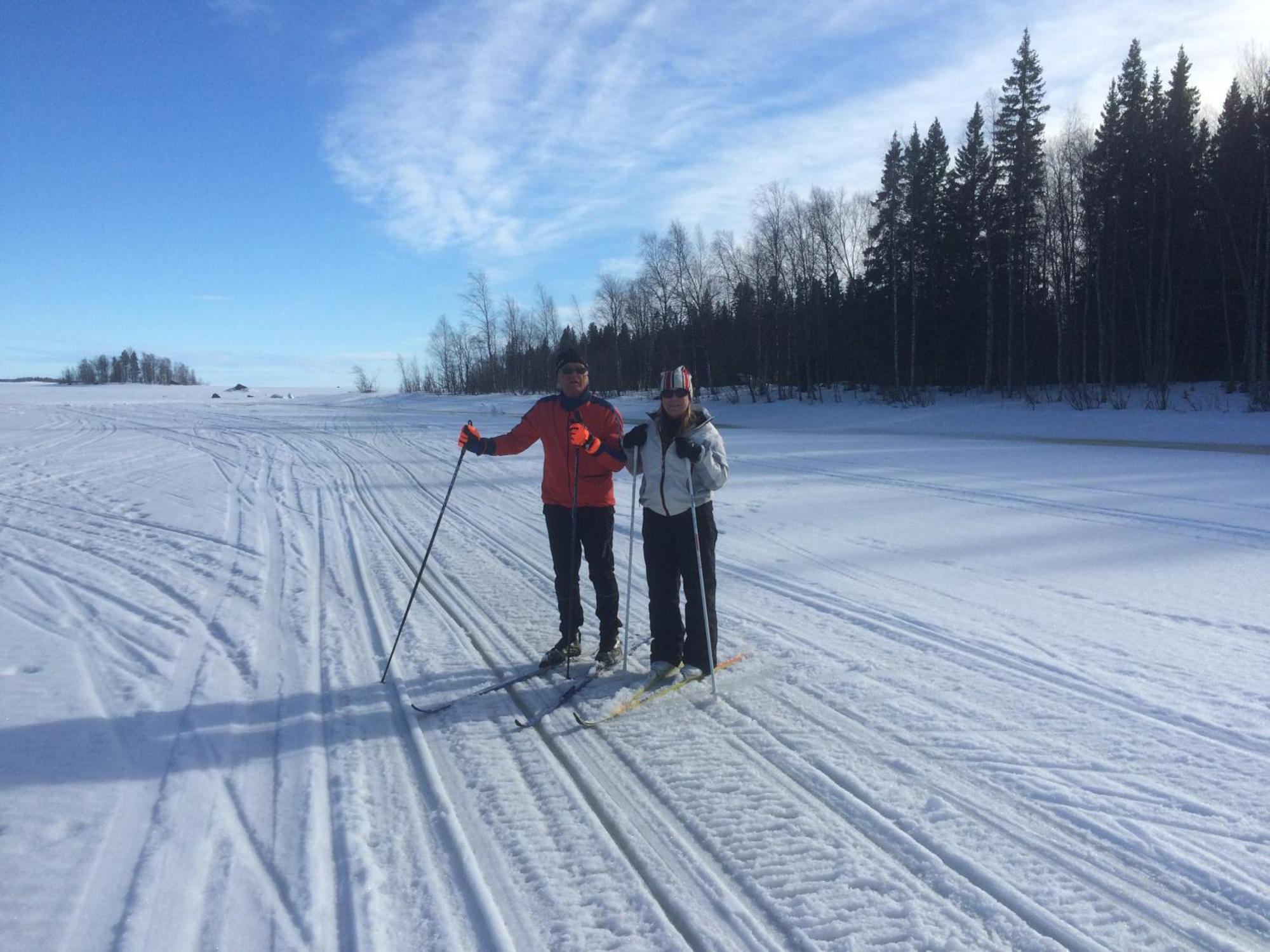 Sangis Motell Och Camping Exterior foto