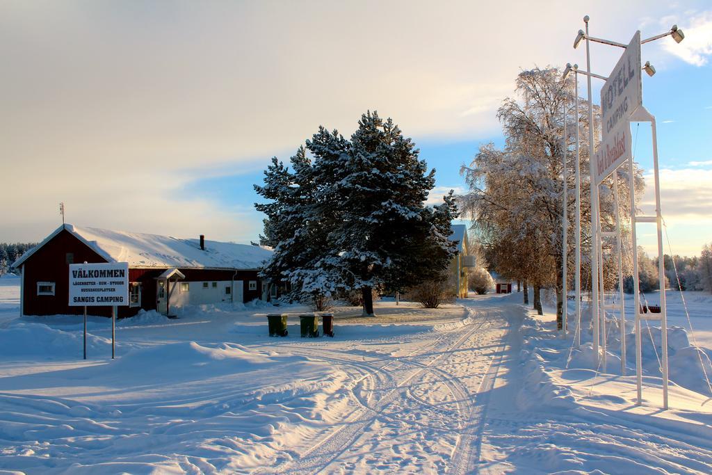 Sangis Motell Och Camping Exterior foto